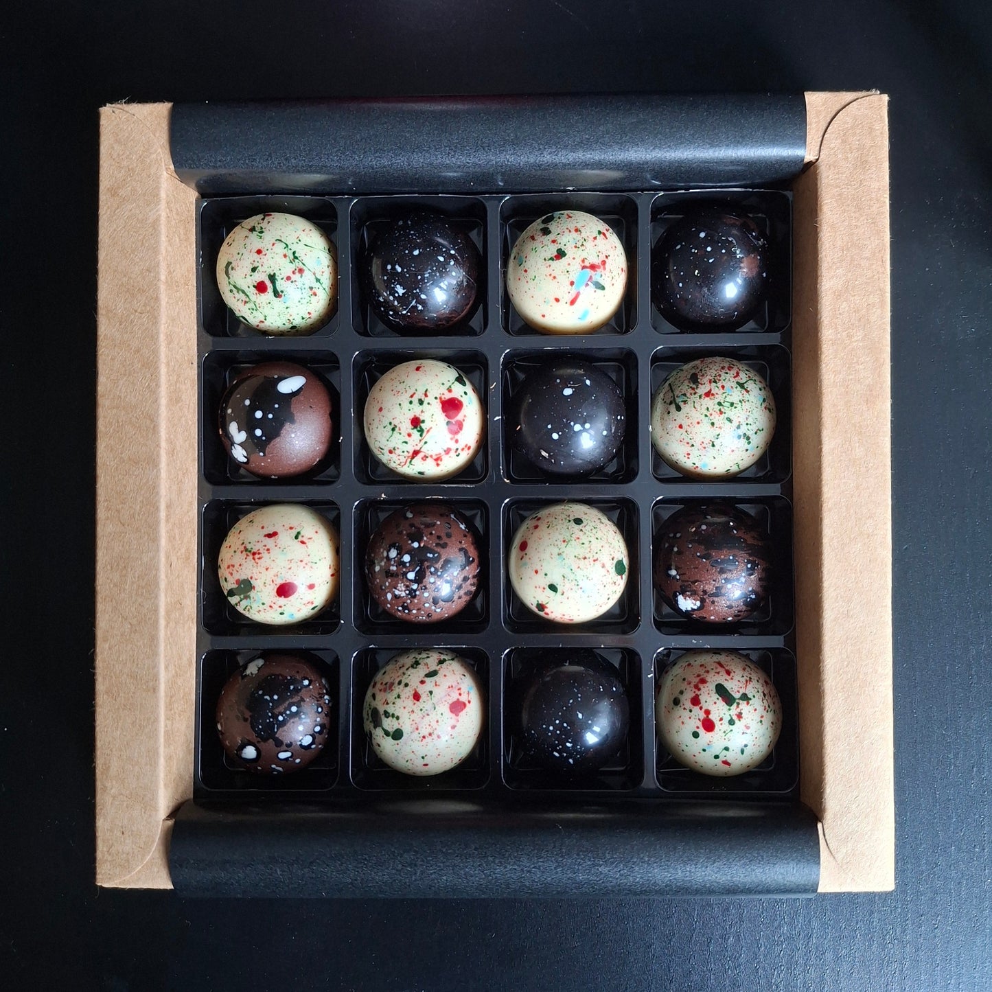 16er Packung Pralinés - deine Lieblinge