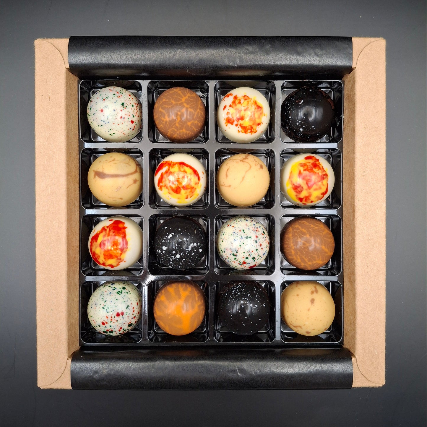 16er Packung Pralinés gemischt Frühling